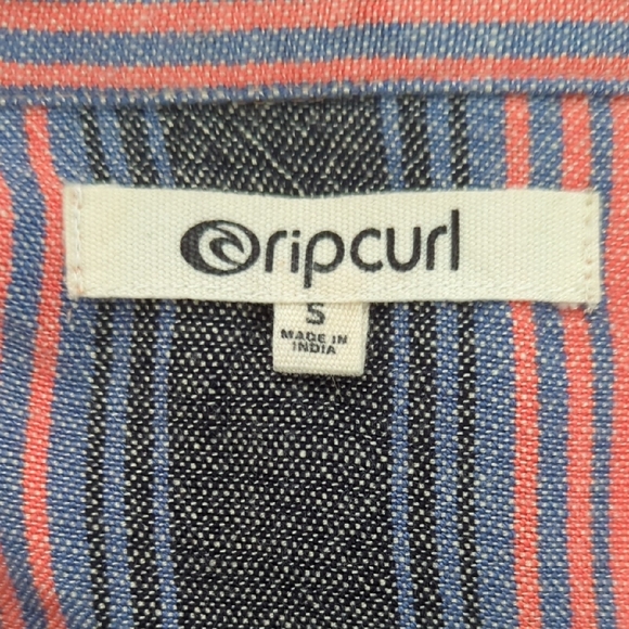 Rip Curl Blue and Red Striped Fabric - Picture 9 of 13